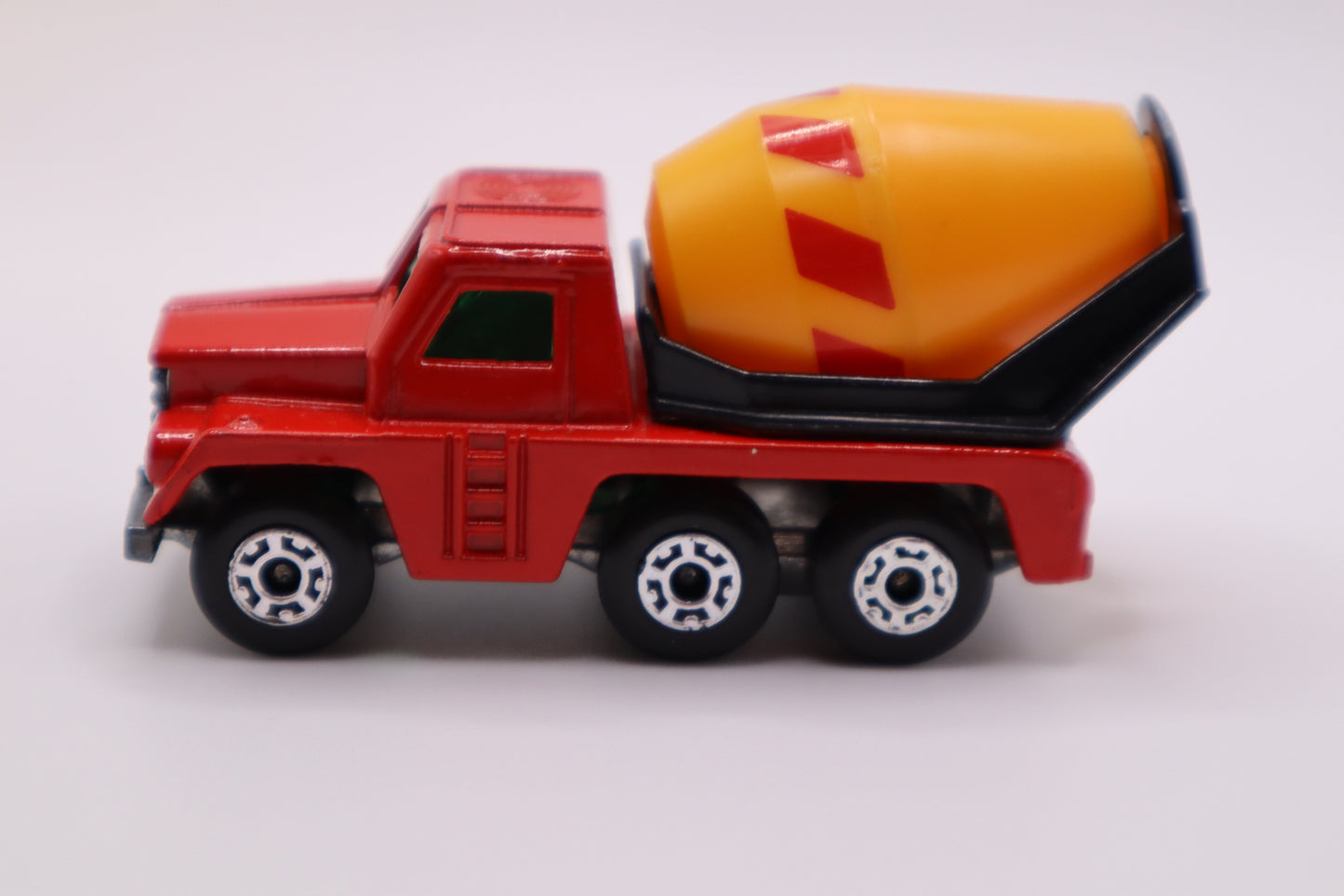 Matchbox Superfast #19 Cement Truck – 1976 – Red – Used Condition
