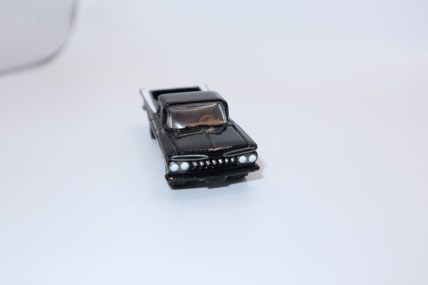 1959 Chevy El Camino – Tuxedo Black (1:64 Scale) Loose Mint – Johnny Lightning